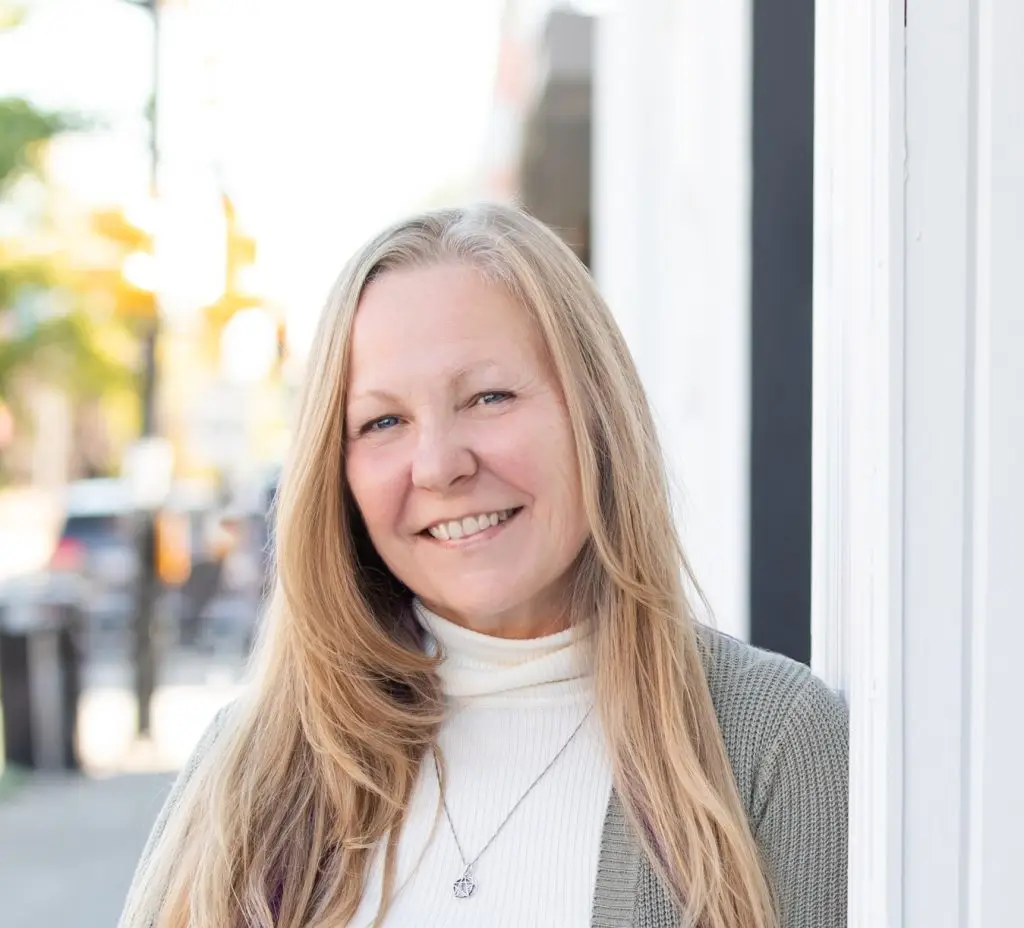 Beth McGillivary - Founder and CEO